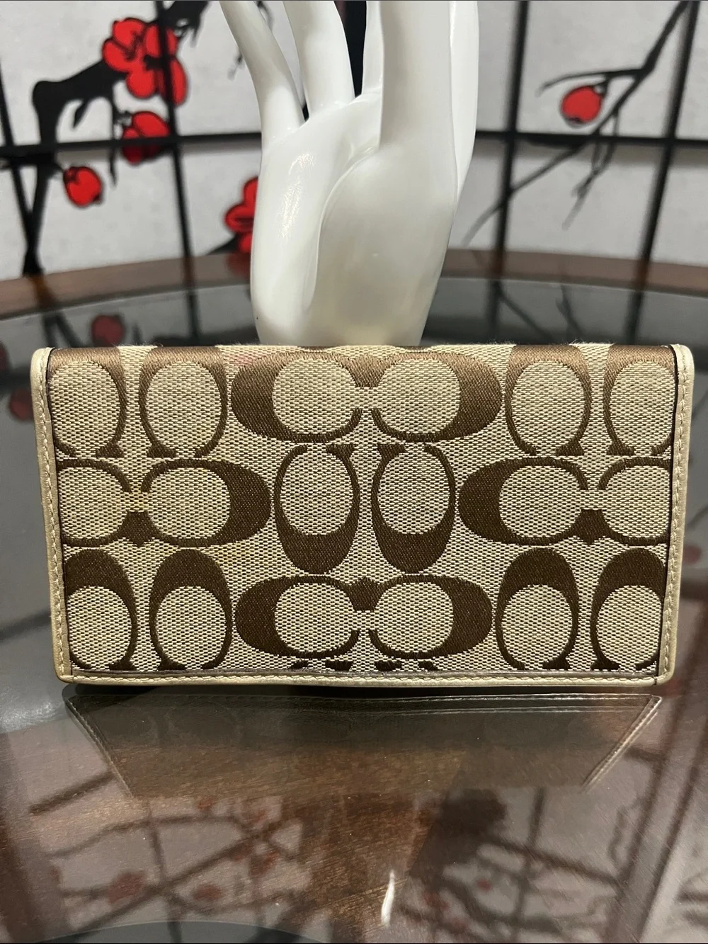 Coach sleek continental